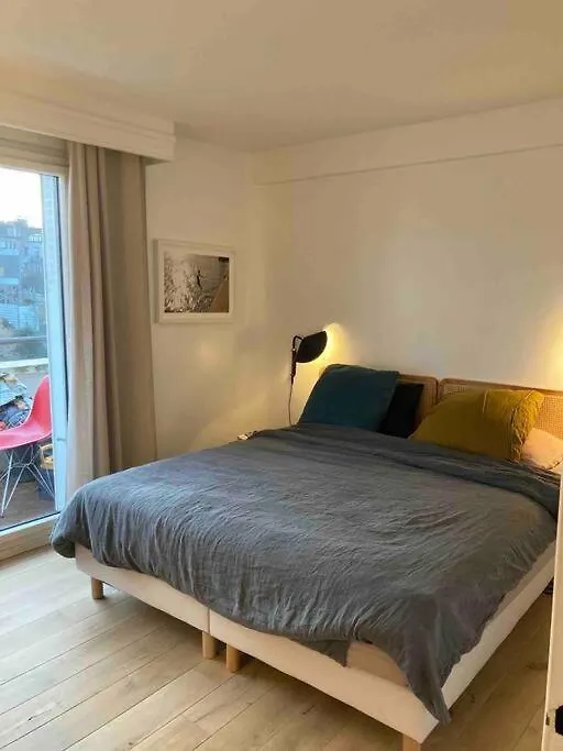 Loft En Dernier Etage Proche Des Buttes Chaumont * باريس